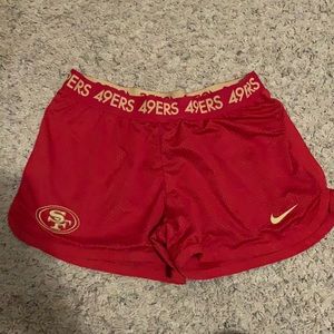 Nike Women’s 49ers shorts